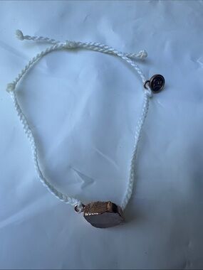 NWOT Pura Vida White Braided Cord Bracelet with Rose Gold Stone Pendant